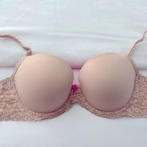 PINK Victoria’s Secret bra